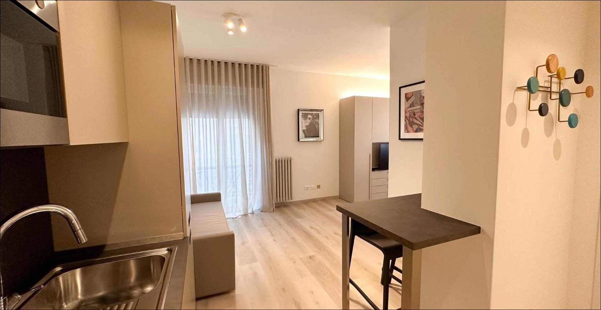 Residence Lungomare - Charming Apartments Riccione Kültér fotó