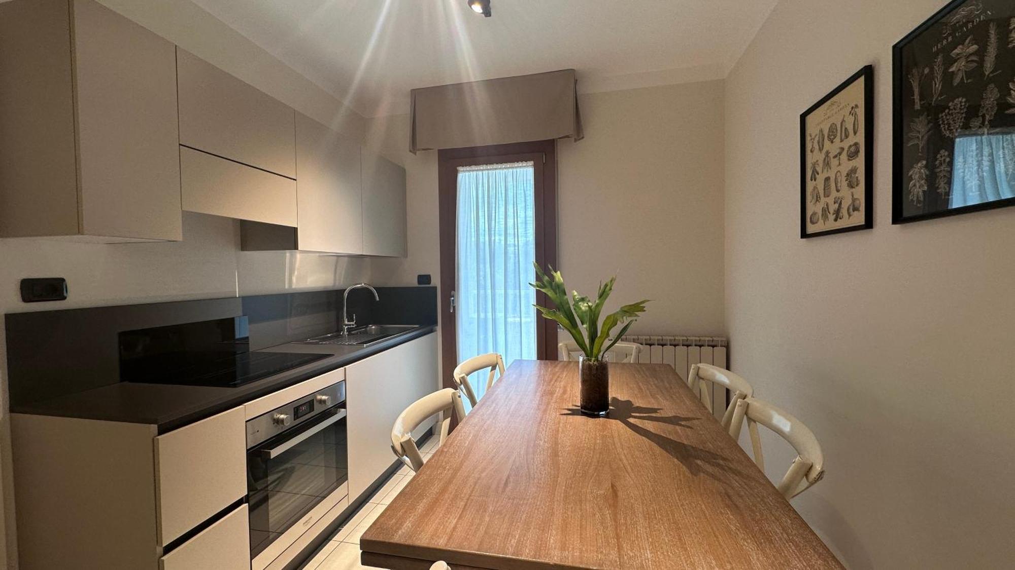 Residence Lungomare - Charming Apartments Riccione Kültér fotó